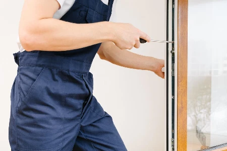 Commercial Glass Door Repair in Warrington, FL